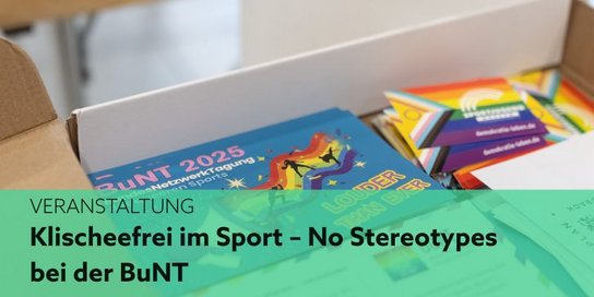 Der Flyer der Verastaltug liegt auf dem Tisch.