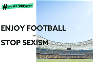 Der Kampagnentitel Enjoy Football – Stop Sexism ist vor einem leeren Stadion zu sehen.