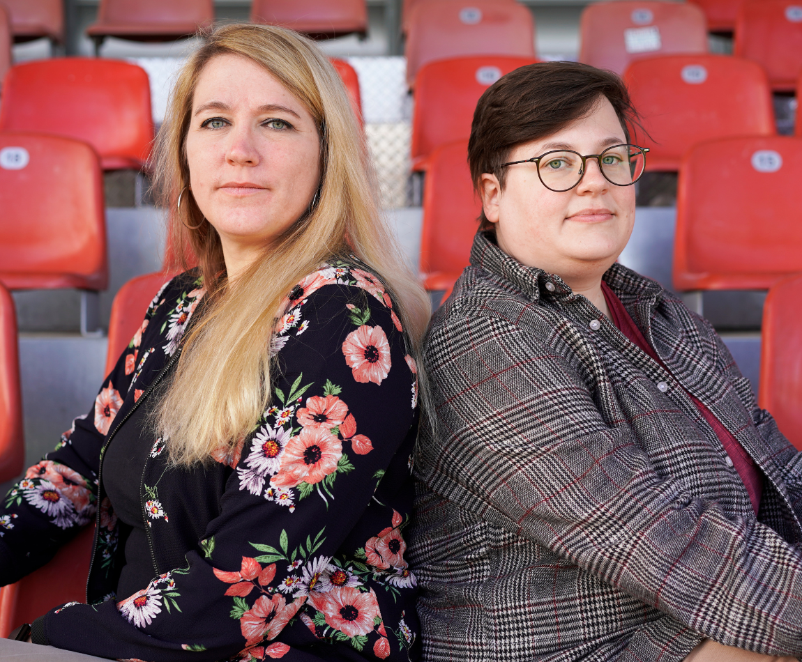 Mara Pfeiffer und Annika Becker (v.l.).