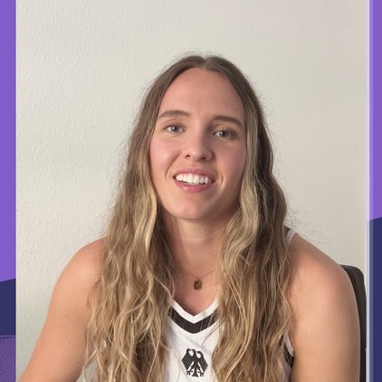 Wer hat dich im Sport besonders geprägt? 🏀✨
Für Nationalspielerin @embessoir war eine dieser Personen ihre ehemalige... Wer hat dich im Sport besonders geprägt? 🏀✨
Für Nationalspielerin @embessoir war eine dieser Personen ihre ehemalige...
